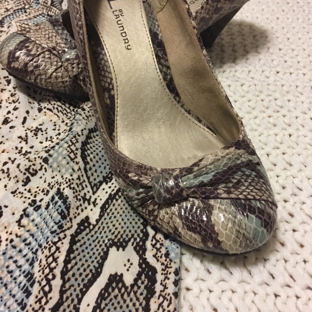 Daniel Rainn Snake skin Top WITH SHOES THAT MATCH